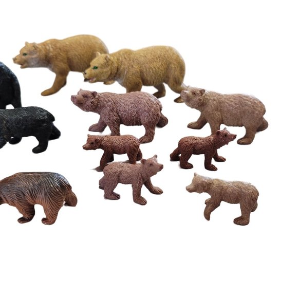 mini plastic figurine bears perfect for cake toppers, train sets, and diorama - Picture 10 of 10